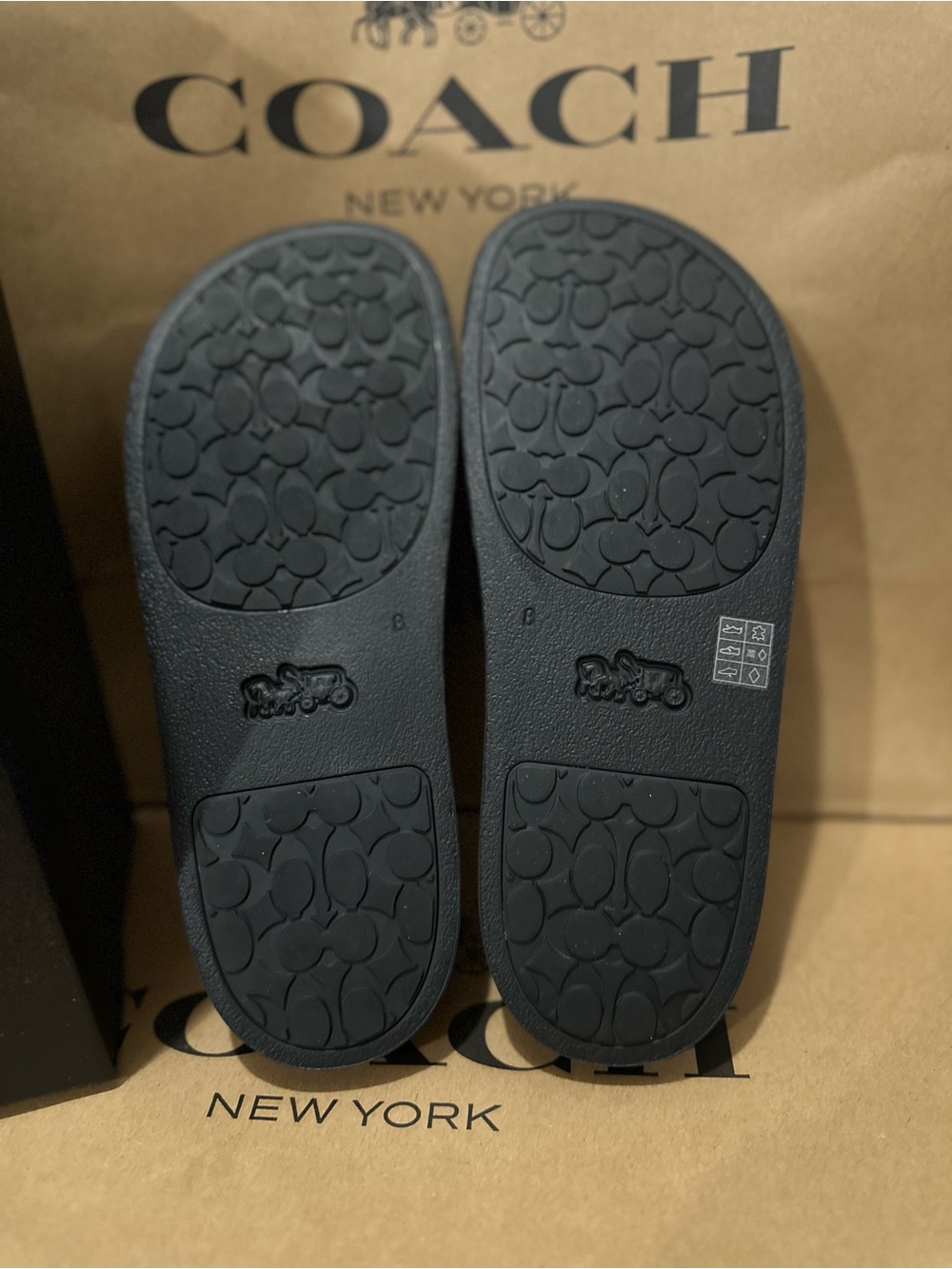 Coach Disney X Coach Udele Sport Slide
With Mickey Mouse - Picture 5 of 6
